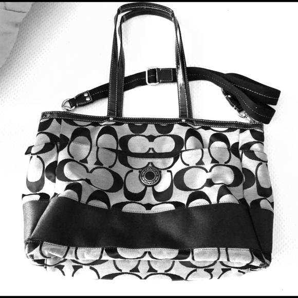 Signature COACH Diaper Bag/ Weekender Bag - Picture 1 of 8